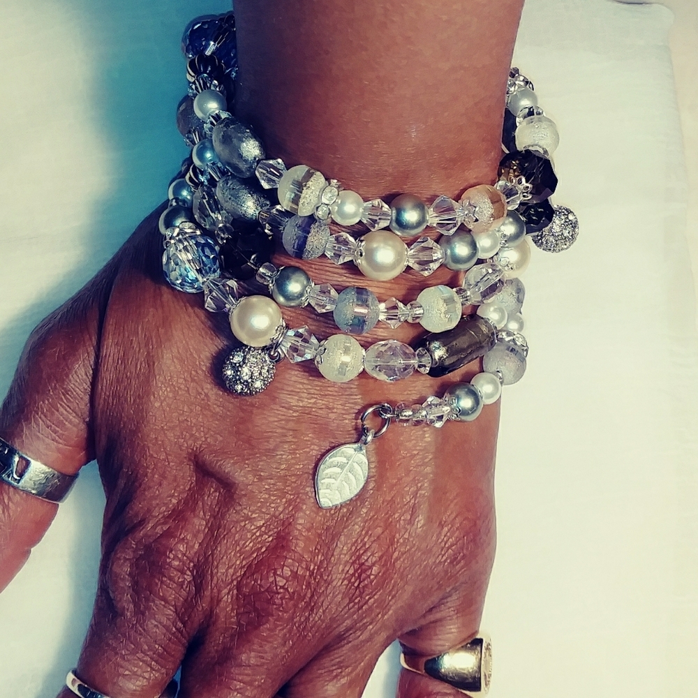 Beaded multi wrapping memory wire bracelet